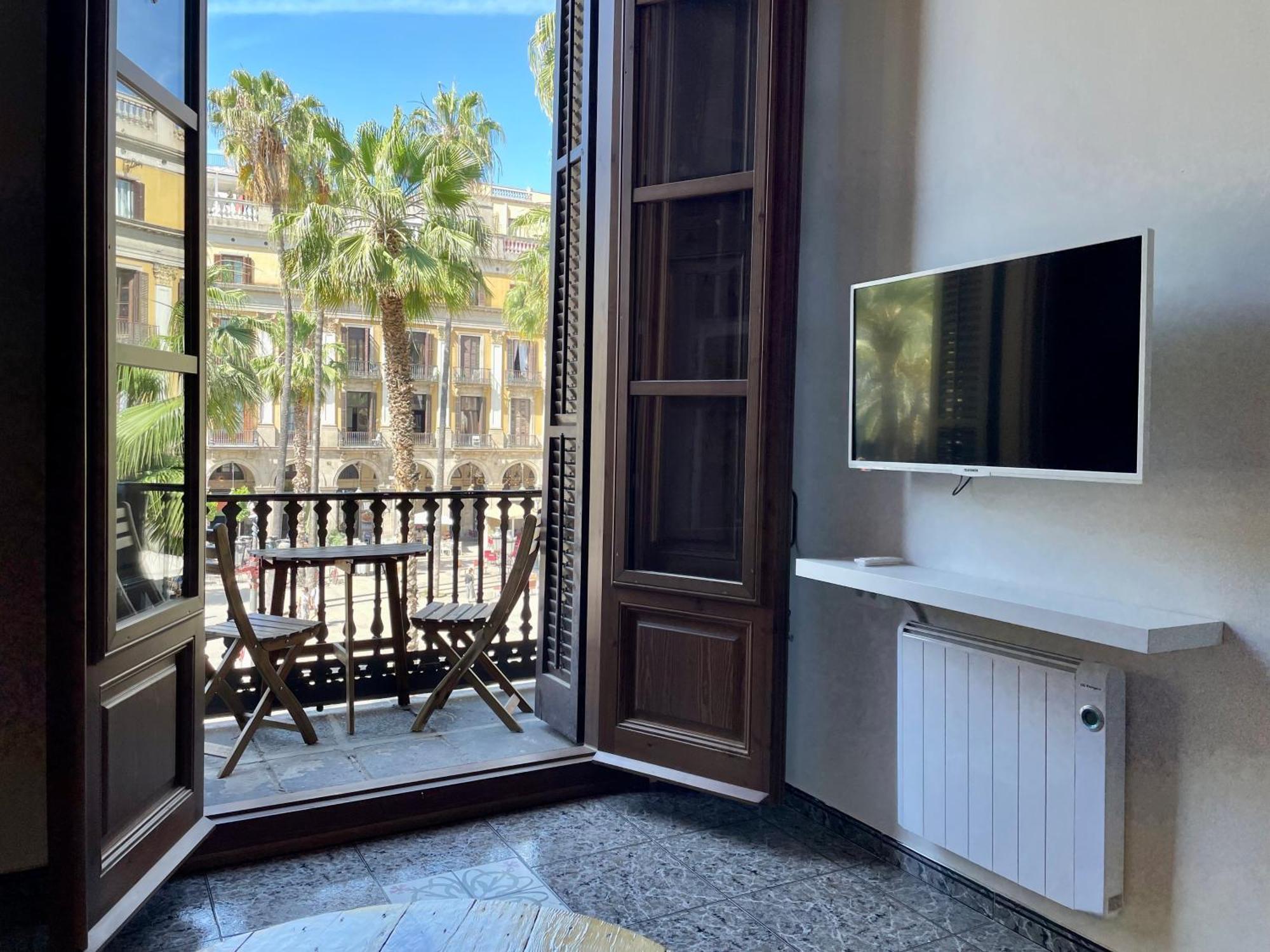 Barcelona Classic Plaza Real Apartments Exterior photo